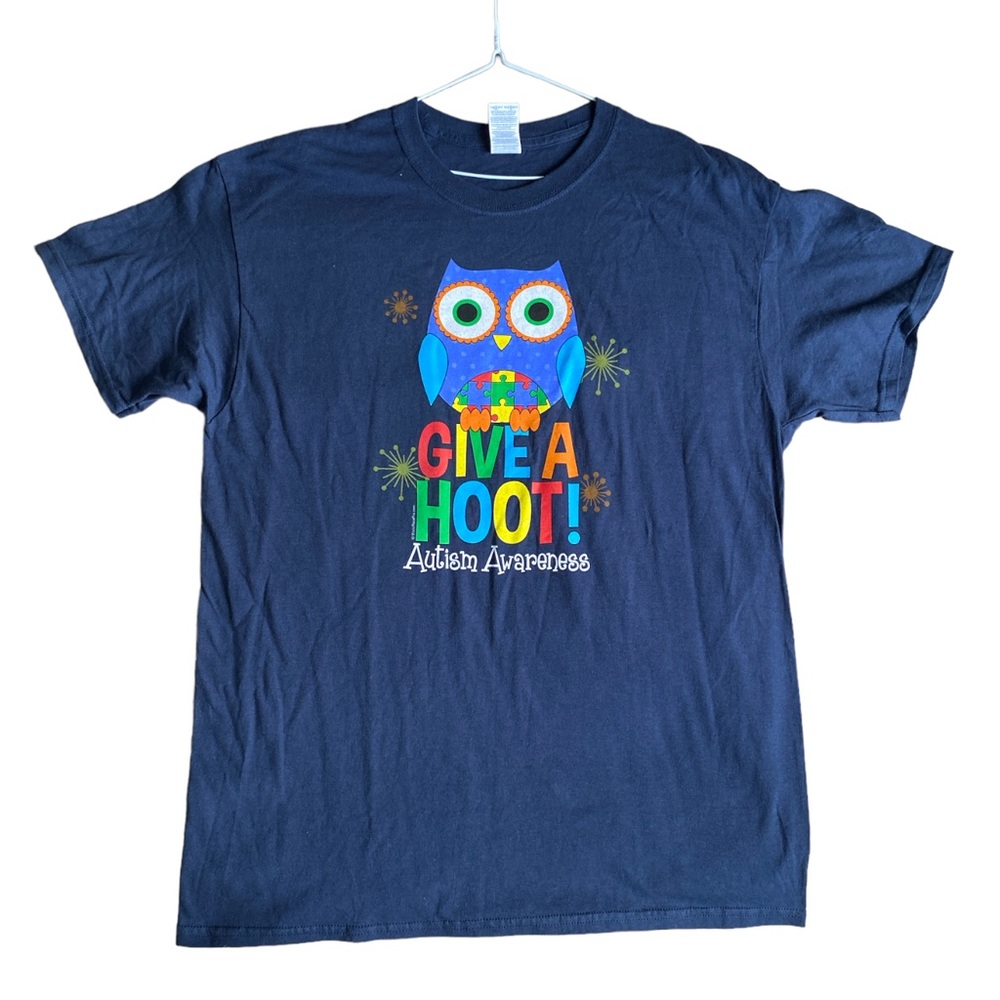 Give a Hoot Autism Awareness Tee Size Large